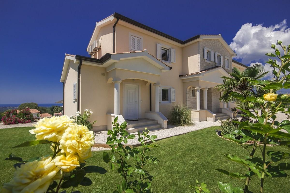 001-1014-74-Porec-modern-villa-with-sea-view-for-sale