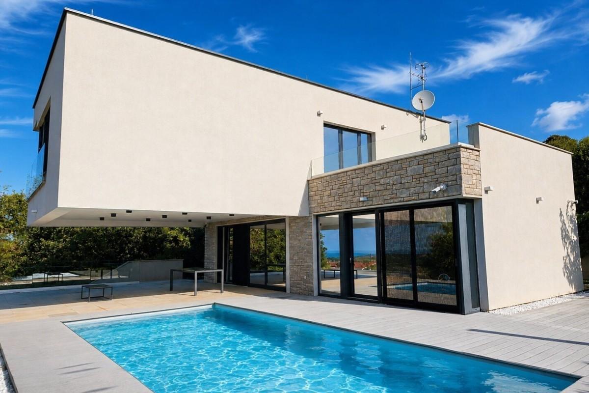 001-1014-76-Porec-modern-villa-in-a-peaceful-location-with-sea-view-for-sale